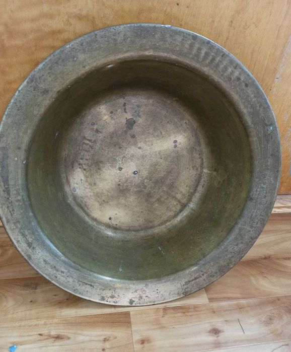 Продам медный латунный таз