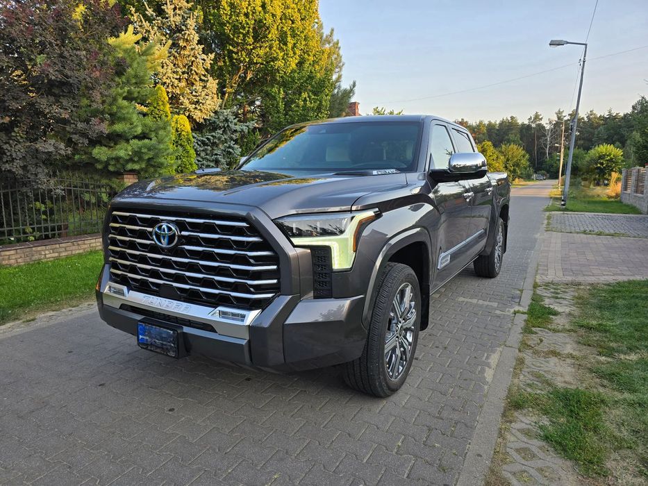 Toyota Tundra Toyota Tundra II 3.4L V6 Hybrid i-FORCE MAX CAPSTON 4WD 5,5'