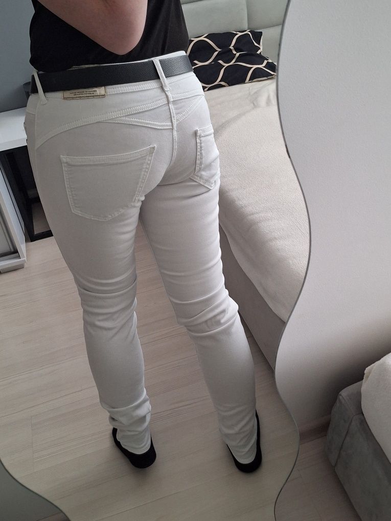 Spodnie damskie jeansowe białe xs 34