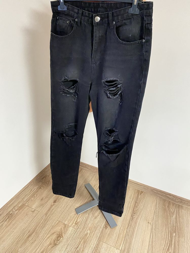 Spodnie jeans PrettyLittleThing rozmiar 40