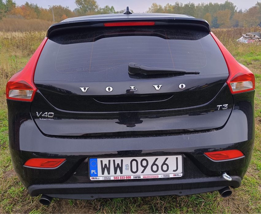 Volvo v40 2016 uszkodzony