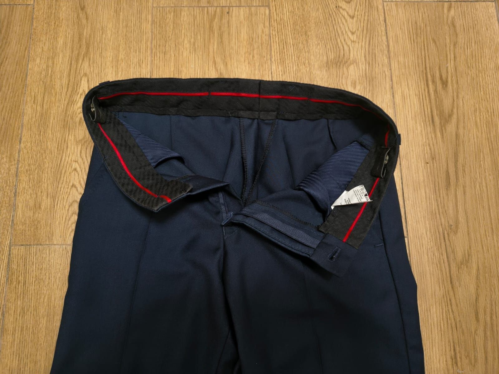 Spodnie do garnituru 140 cm