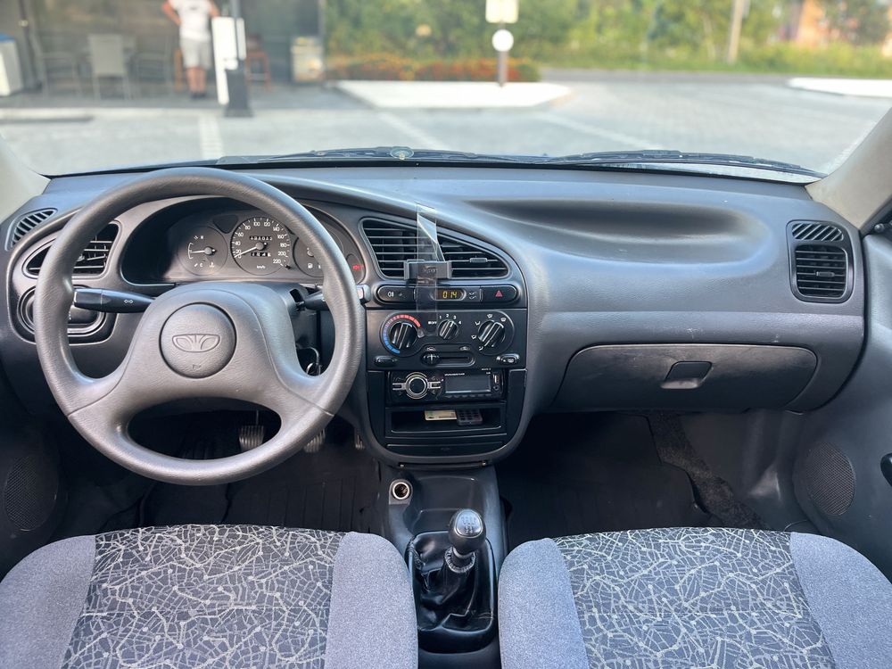Daewoo lanos 2007 рік 1,5 бенз