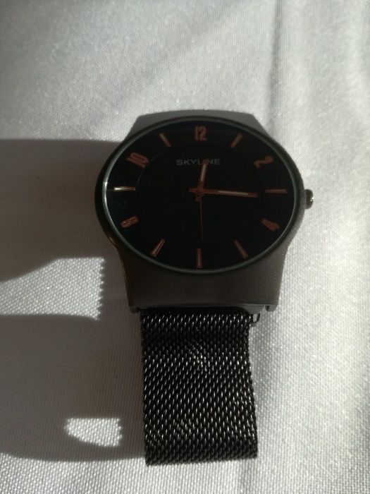 Klasyczny zegarek Skyline