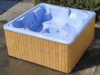 Całoroczne NOWE jacuzzi ogrodowe dla 6 osób - rozmiar 213x213x90cm