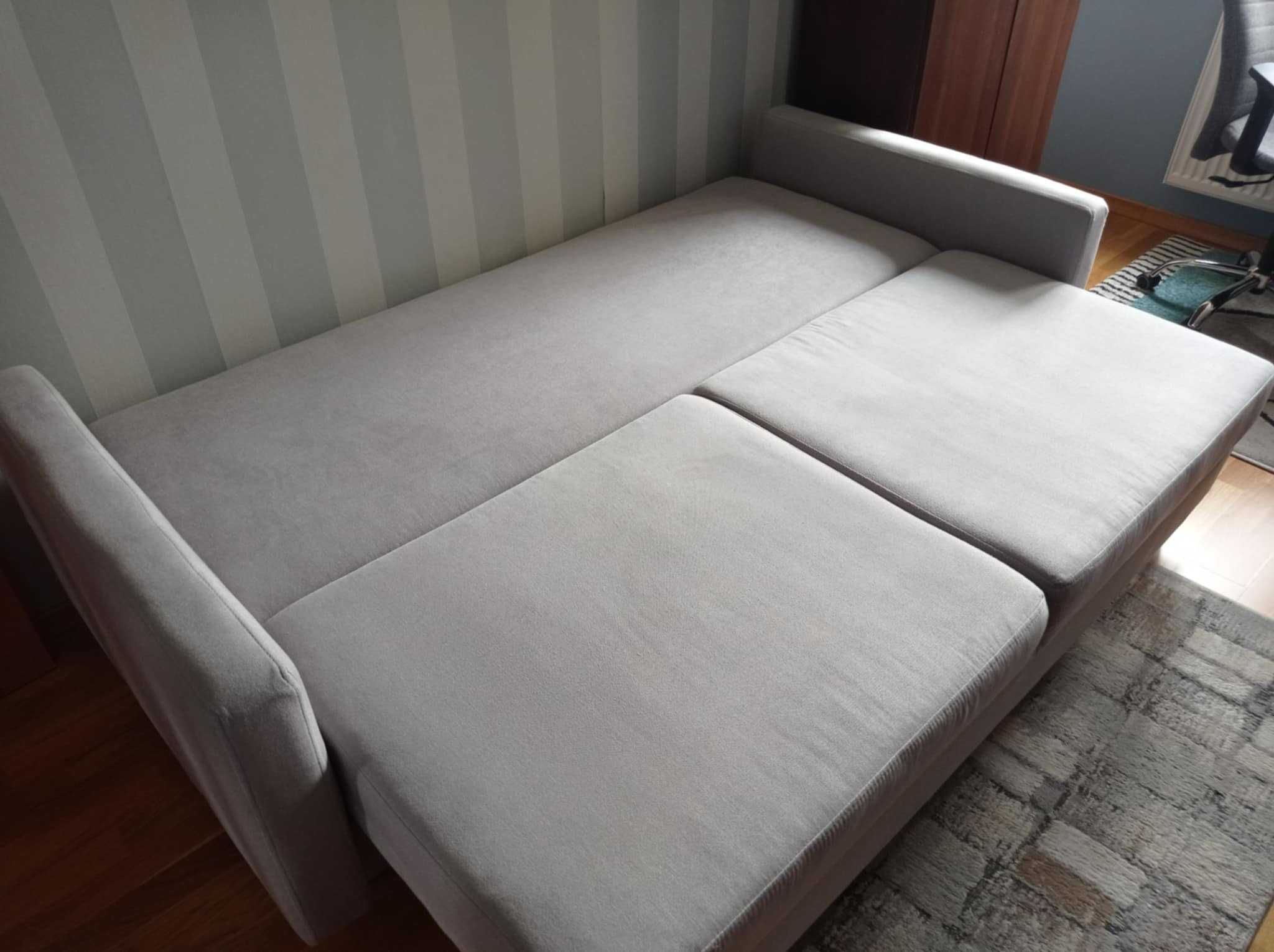 Sofa rozkładana / łóżko – używana, w dobrym stanie