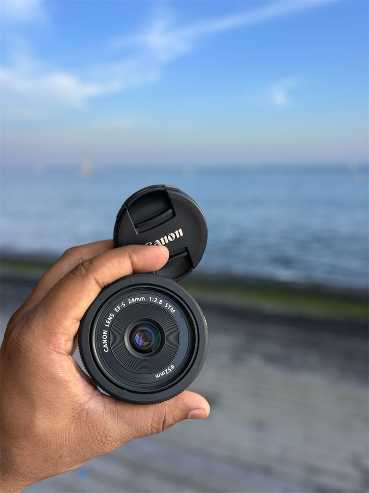 Canon EF-S 24mm f2.8 STM