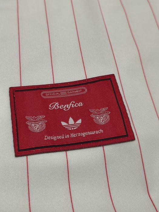 Camisola Benfica coleção da Originals