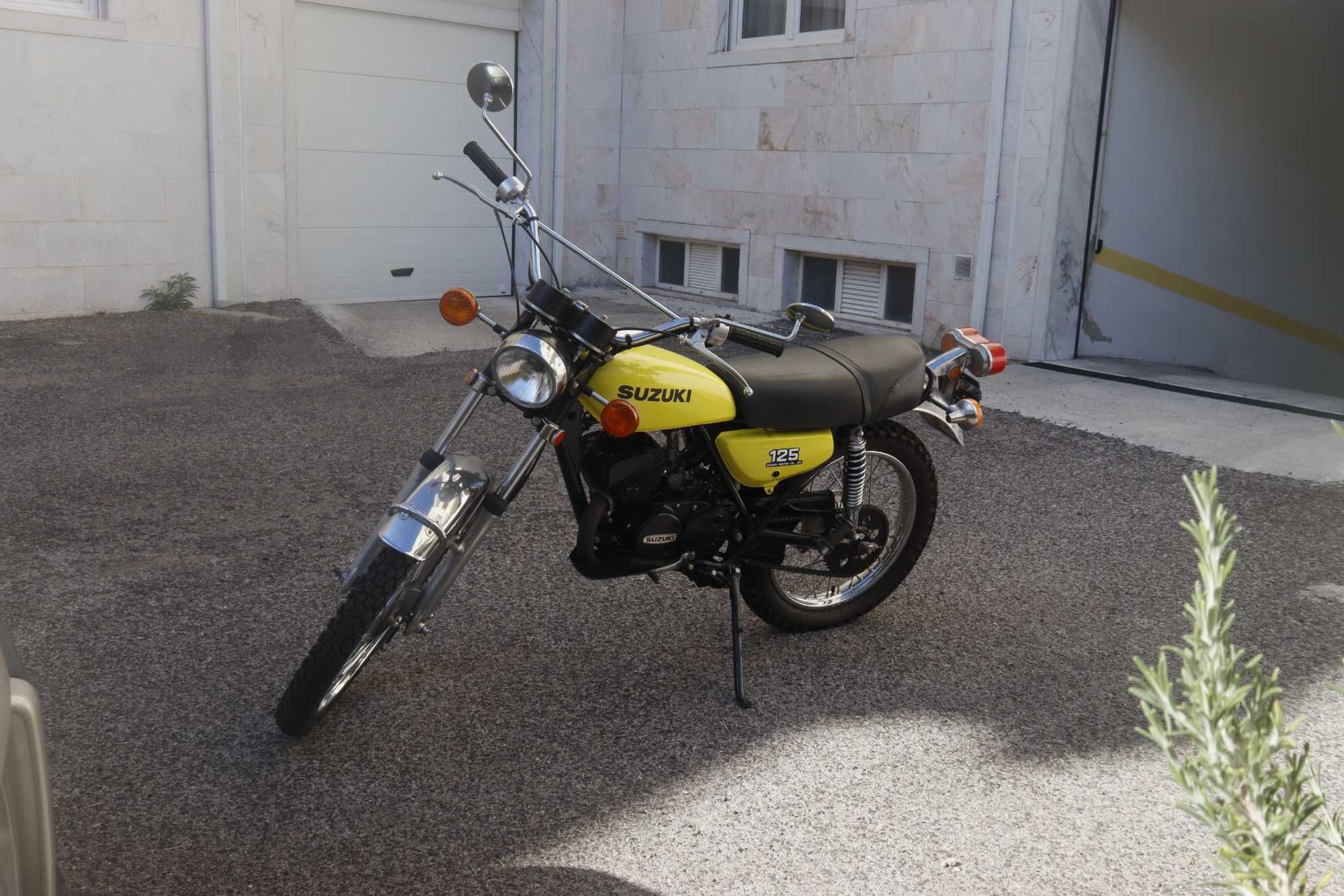 Suzuki TS 125CC Semi-nova