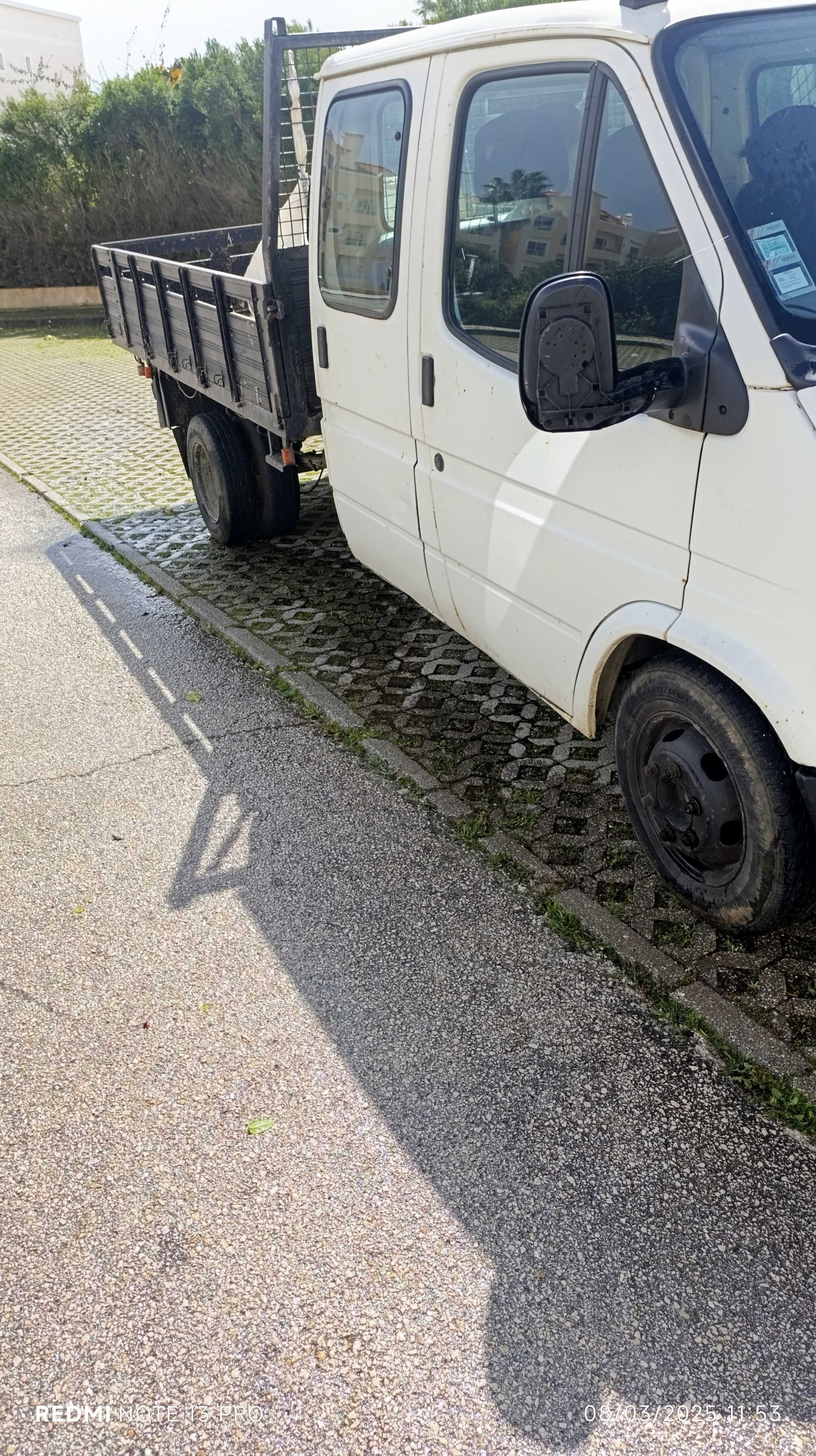 Ford Transit caixa aberta