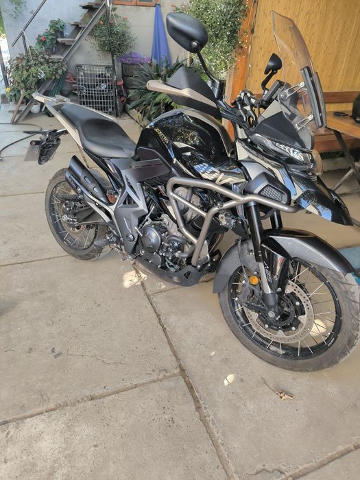 Продаю мотоцикл zontes 350 Т
