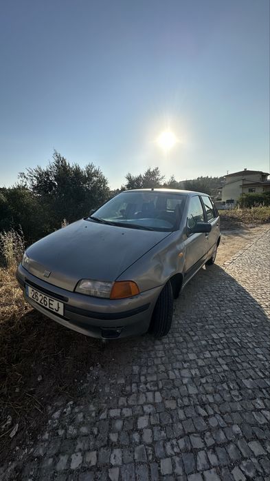 Fiat Punto Em bom estado.