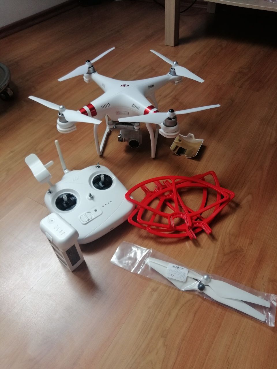 Sprzedam dron DJI Phantom 3 standard
