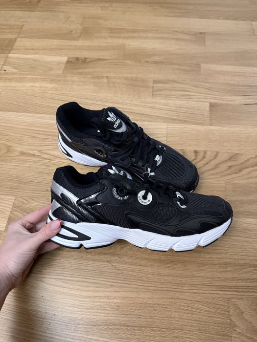 Нові чоловічі кросівки Adidas Astir