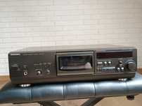 Magnetofon kasetowy Technics AZ 6