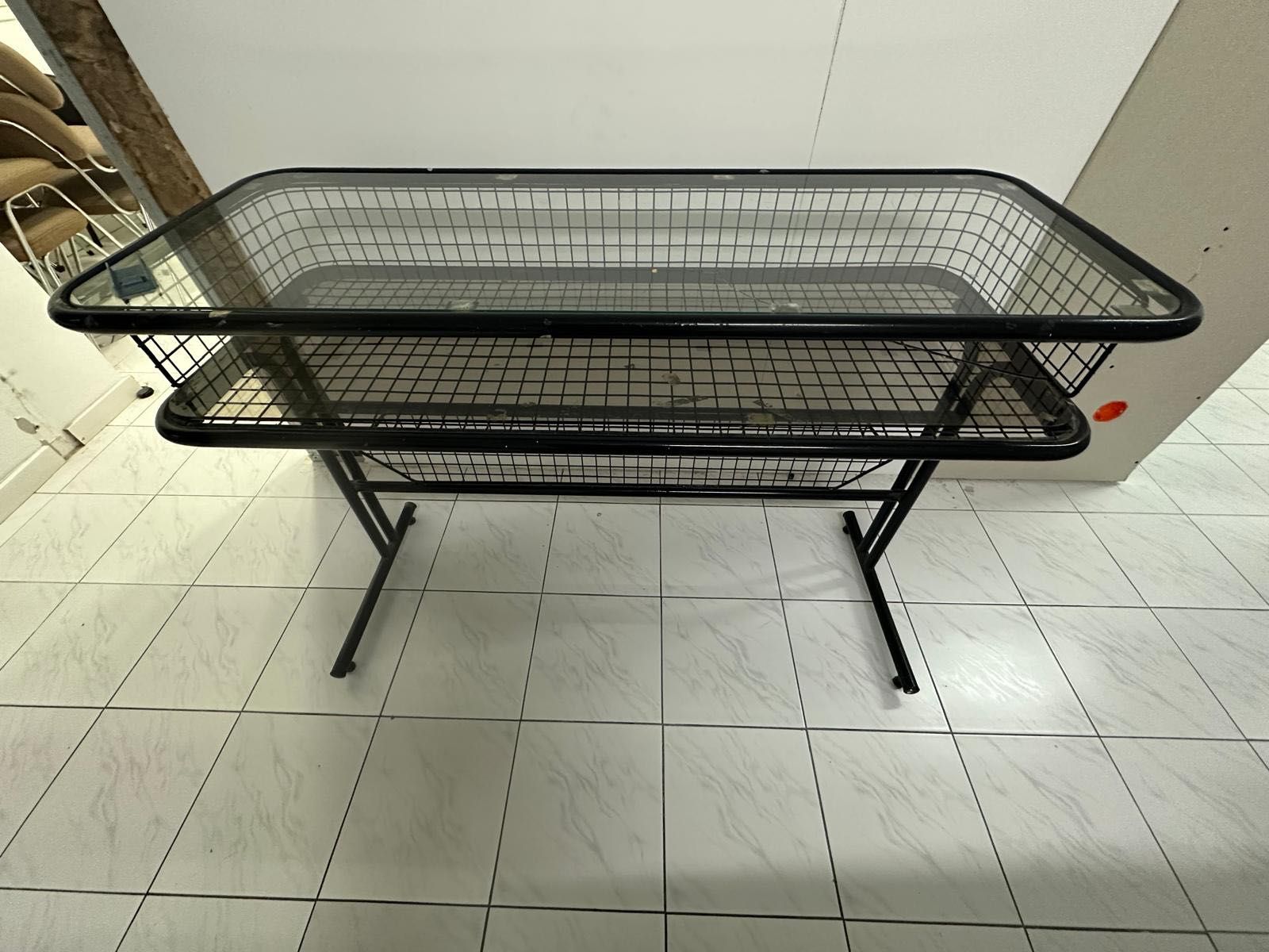 Conjunto de Balcão/Mesa e Cadeira (C/Novo)