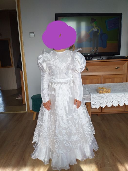 Sukienka  komunijna  szyta na miarę  piękna