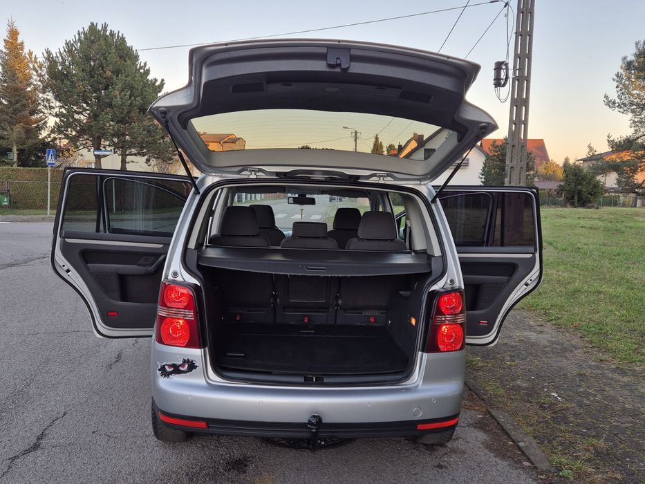 VW TOURAN LIFT 1.9 TDI OPŁACONY Z Niemiec Klima Elektryka Alu Stan BDB