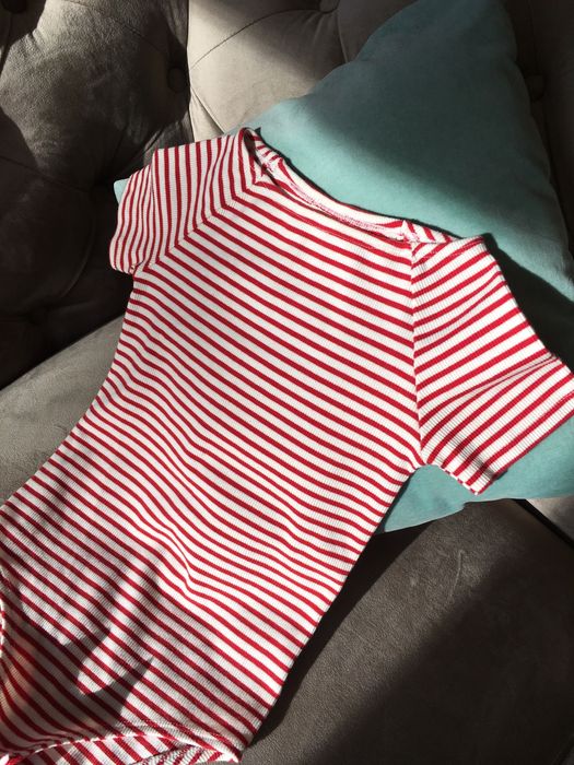 Nowe Body 140 bawełniane Zara w paski czerwone białe elastyczne