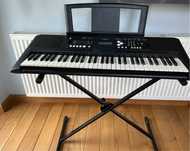 Keyboard Yamaha YPT 330