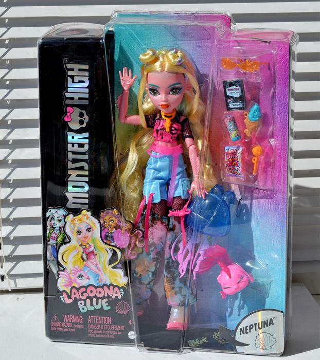 Лялька Monster High Lagoona Blue in Mesh Tee Монстер Хай Лагуна Блю