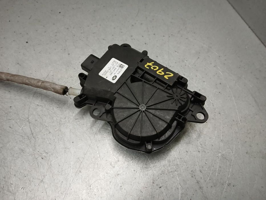 Fechadura / fecho da mala JAGUAR F-Pace (X761)