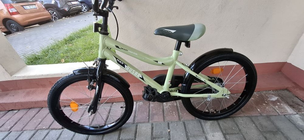 Rower dzieciecy plus 2 kółka