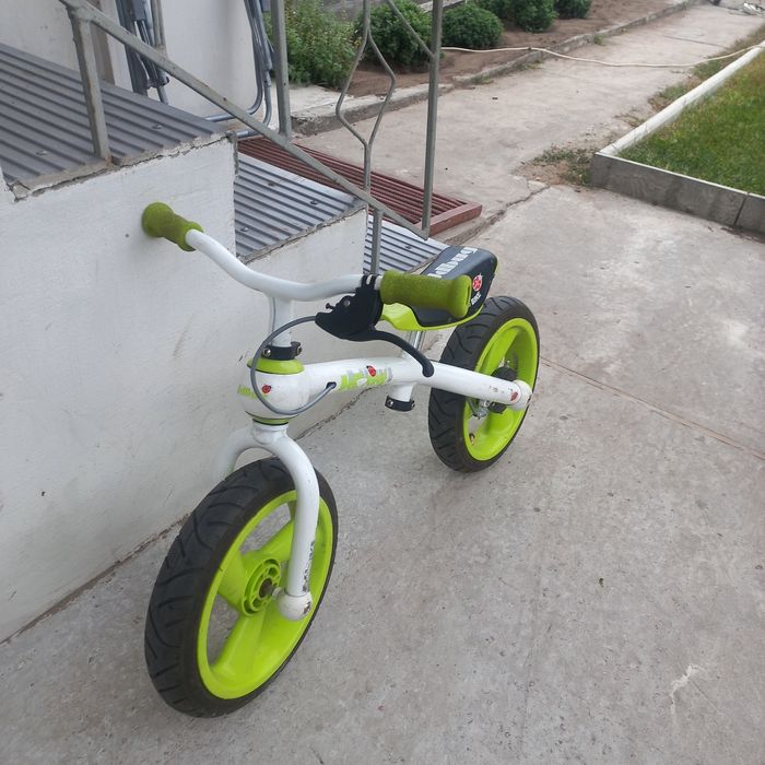 Велобіг.  Біговел.