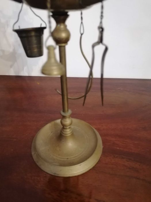 Candeeiro lamparina de Azeite Antiga em Latão