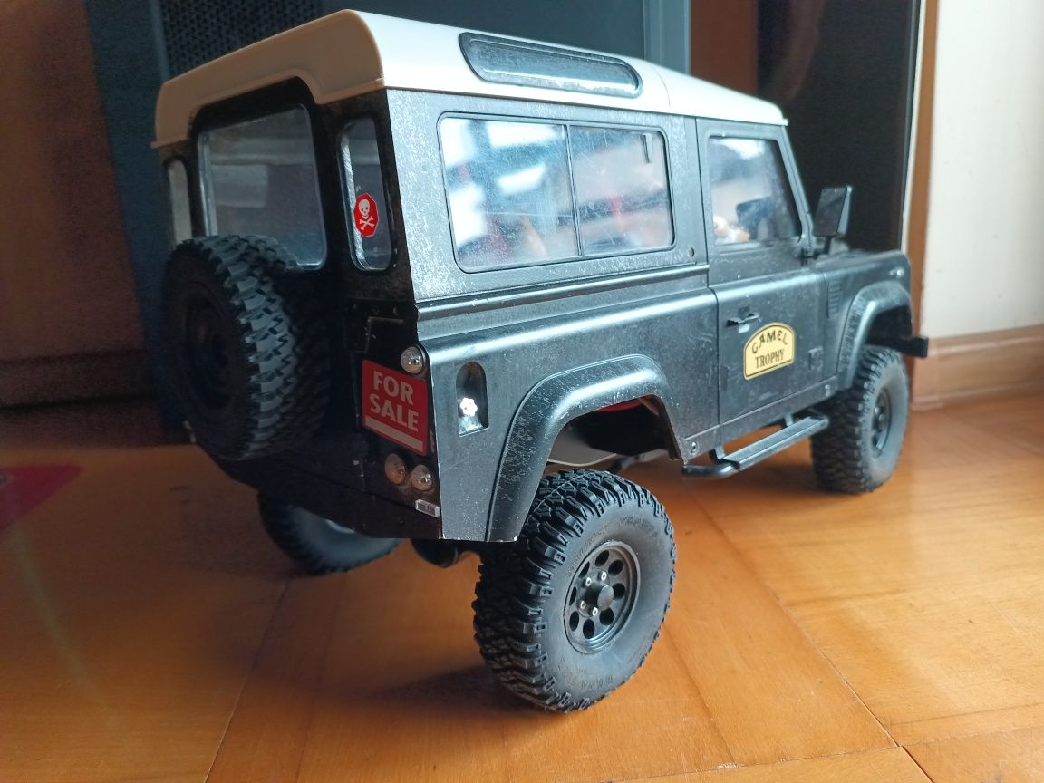 RC trial crawler 1/10 defender D90 hardbody  jak rc4wd