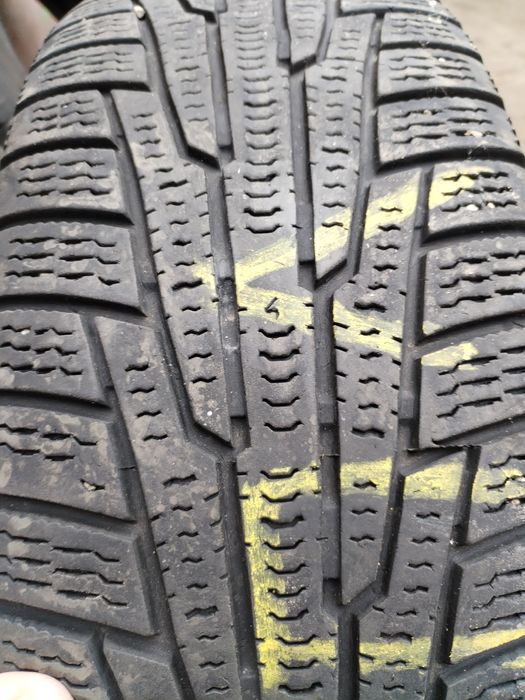 Продам резину Nokian Nordman RS2  185/65 R15