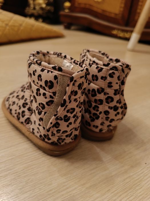 Уггі осінь - зима на дівчинку