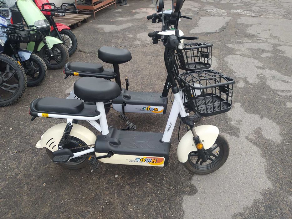 Электроскутер E-TITAN TOWN 14"
