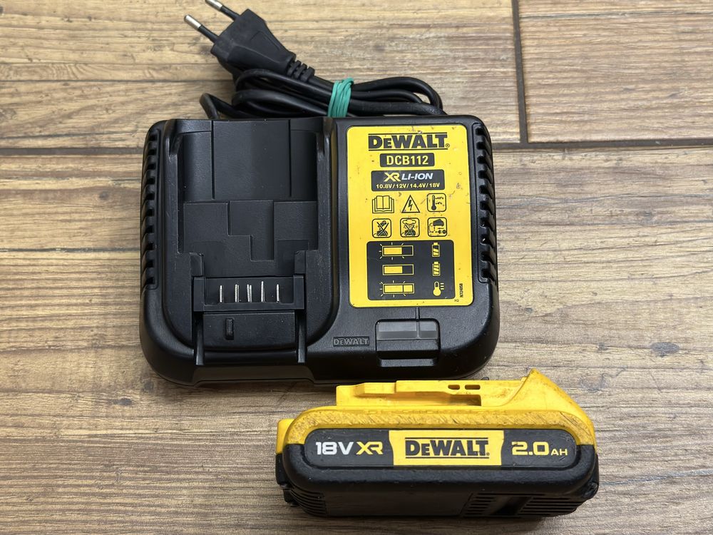 [Zestaw] Akumulator 18V 2AH - 2022r. | ładowarka DCB112 | DeWalt