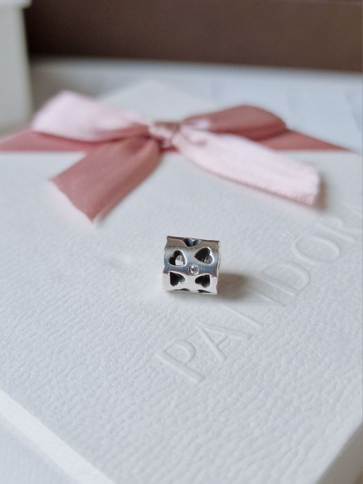 Contas da Pandora Corações Plumas Flores Muranos barco