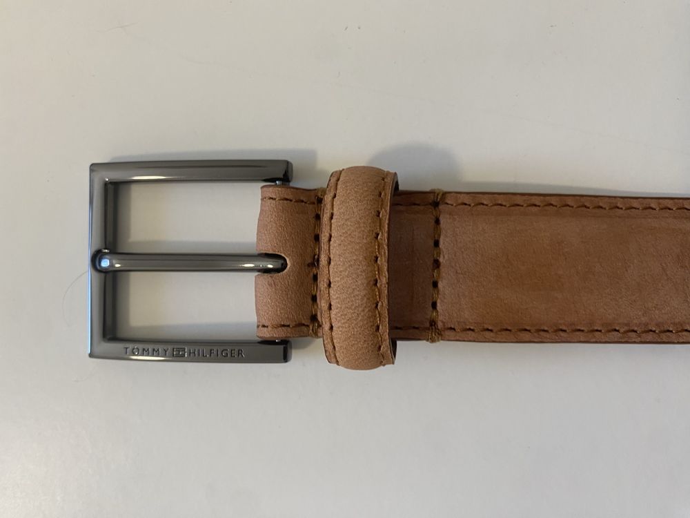 Cinto Tommy Hilfiger ‘HUDSON 3.0’ em Couro - Novo