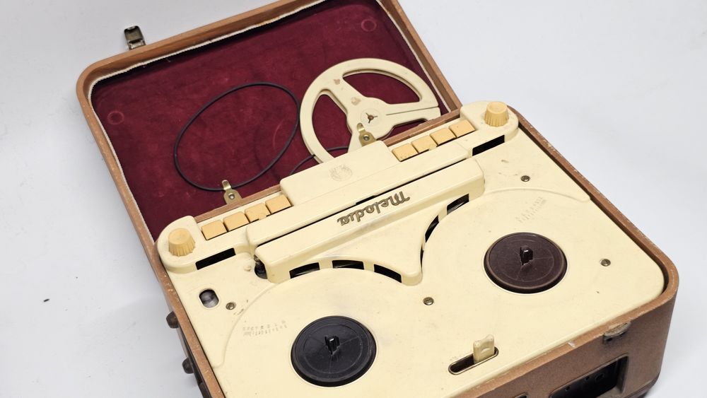 (Na chodzie) Pierwszy polski magnetofon szpulowy lampowy melodia PRL