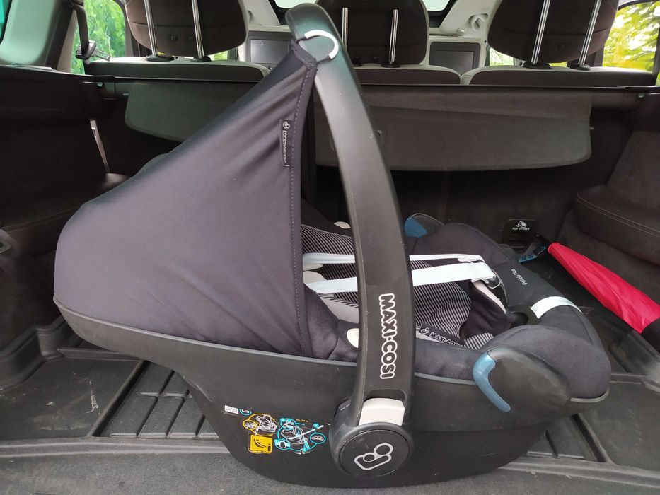 Fotelik samochodowy nosidełko Maxi Cosi Pebble Plus 0-13 kg CZARNY