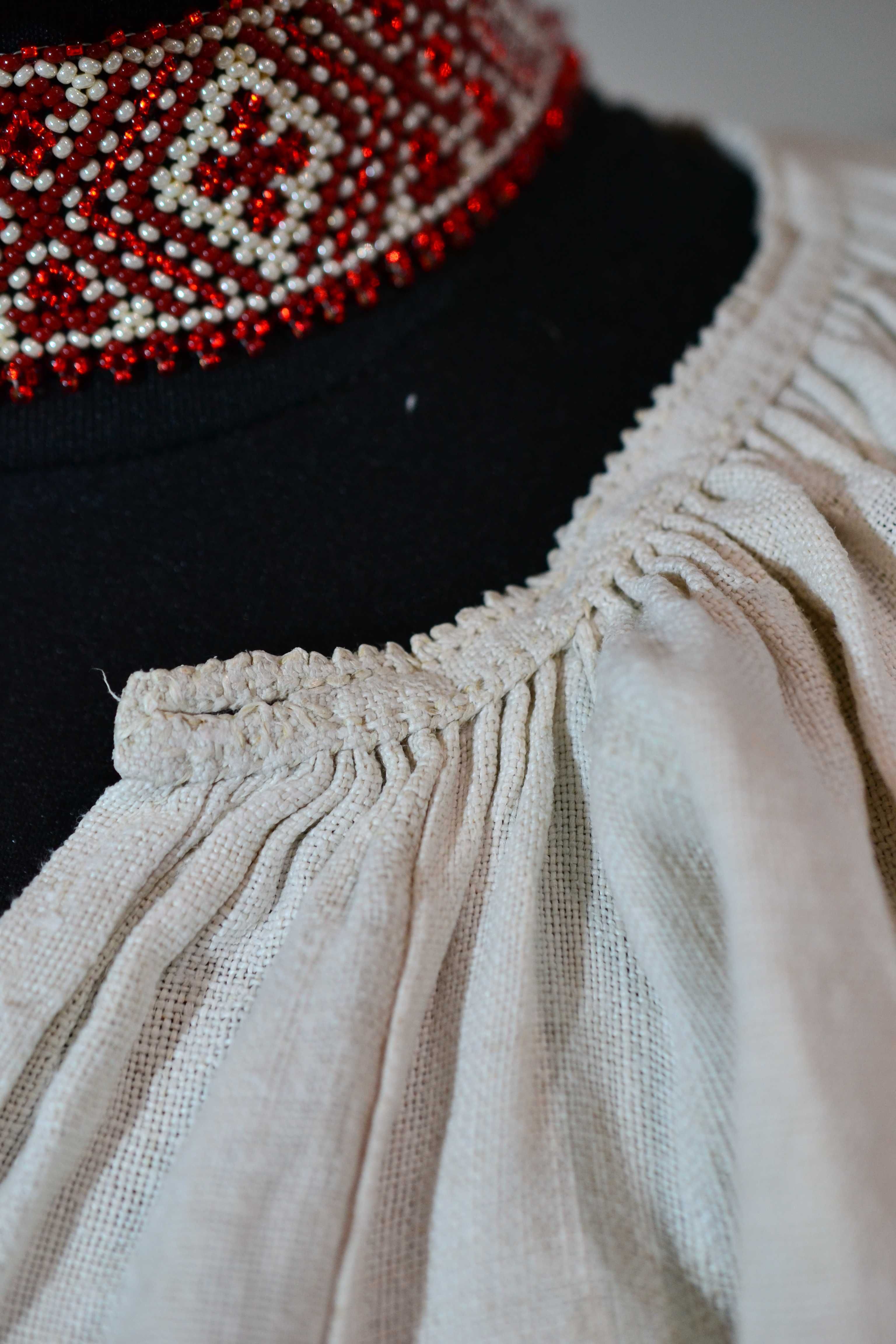 Старовинна коротка вишита сорочка вишиванка старинная вышитая блуза