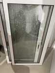 Vendo 3 janelas completas