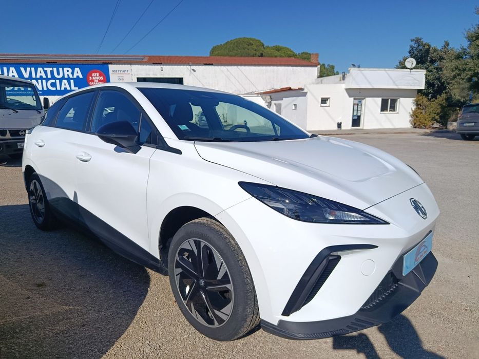 MG MG4 51 kWh Standard