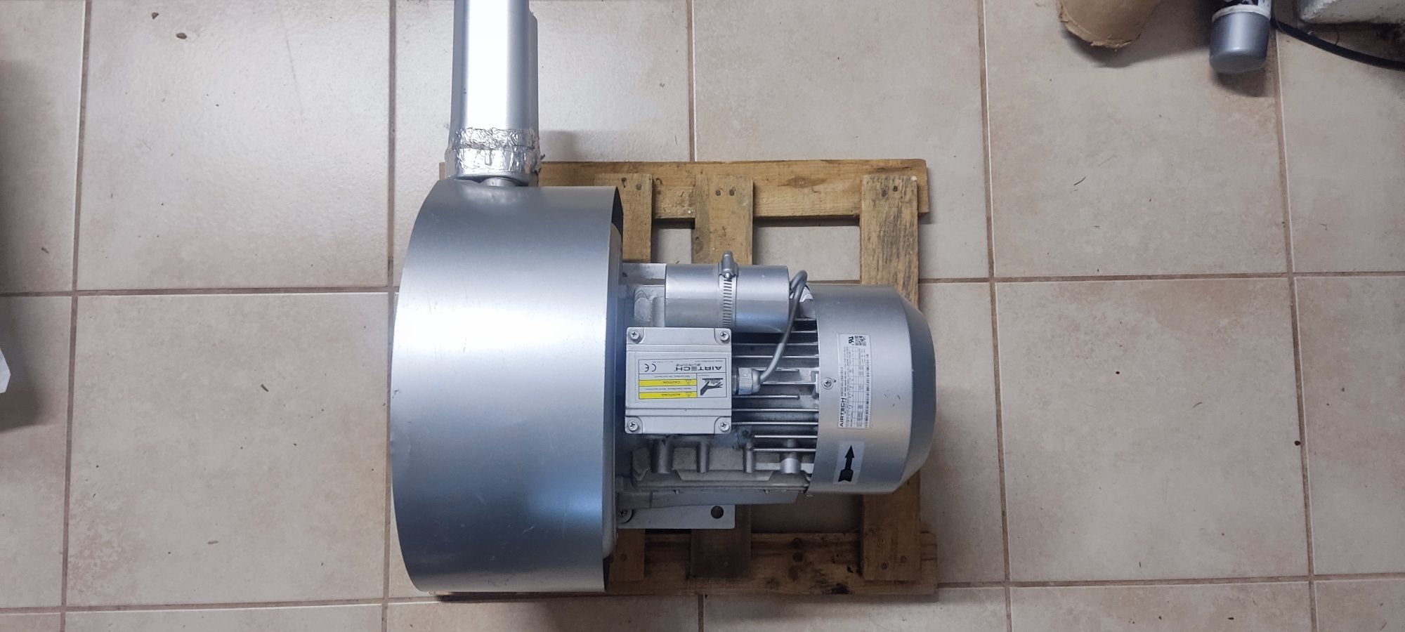 Pompa podciśnienia, wentylator bocznokanałowy 1,75kW