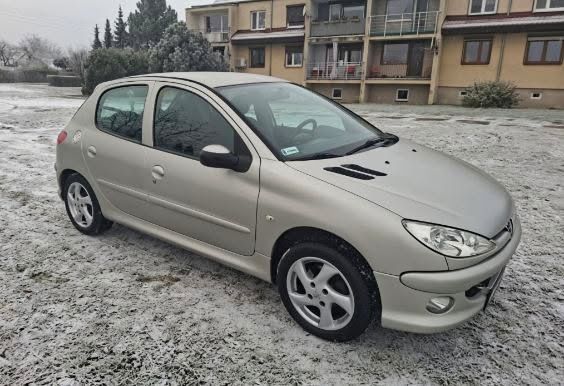 Samochód Peugeot 206 LPG