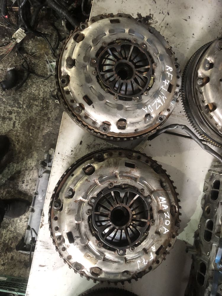 Щеплення, демфер rf7j, rf5c Mazda  Мазда 6 2.0 cdi