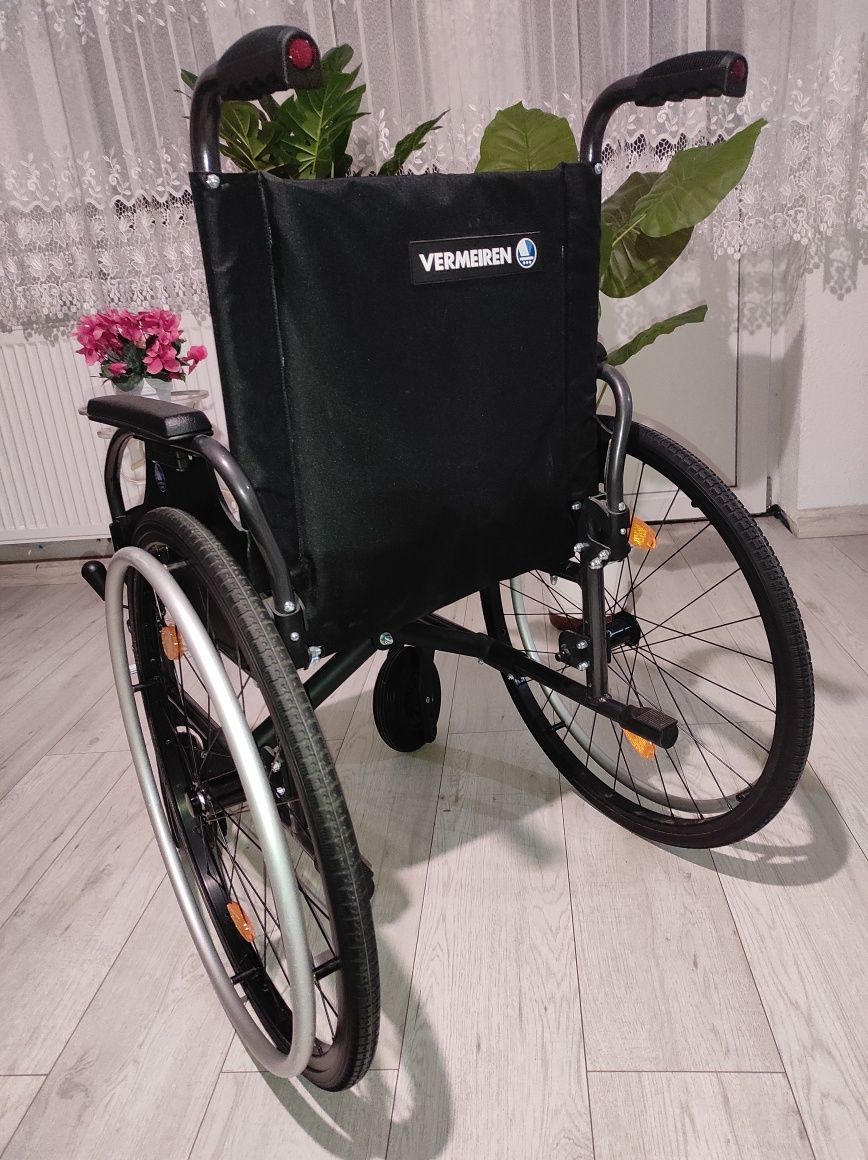 Wózek inwalidzki Wermeiren  D 200 Nowy