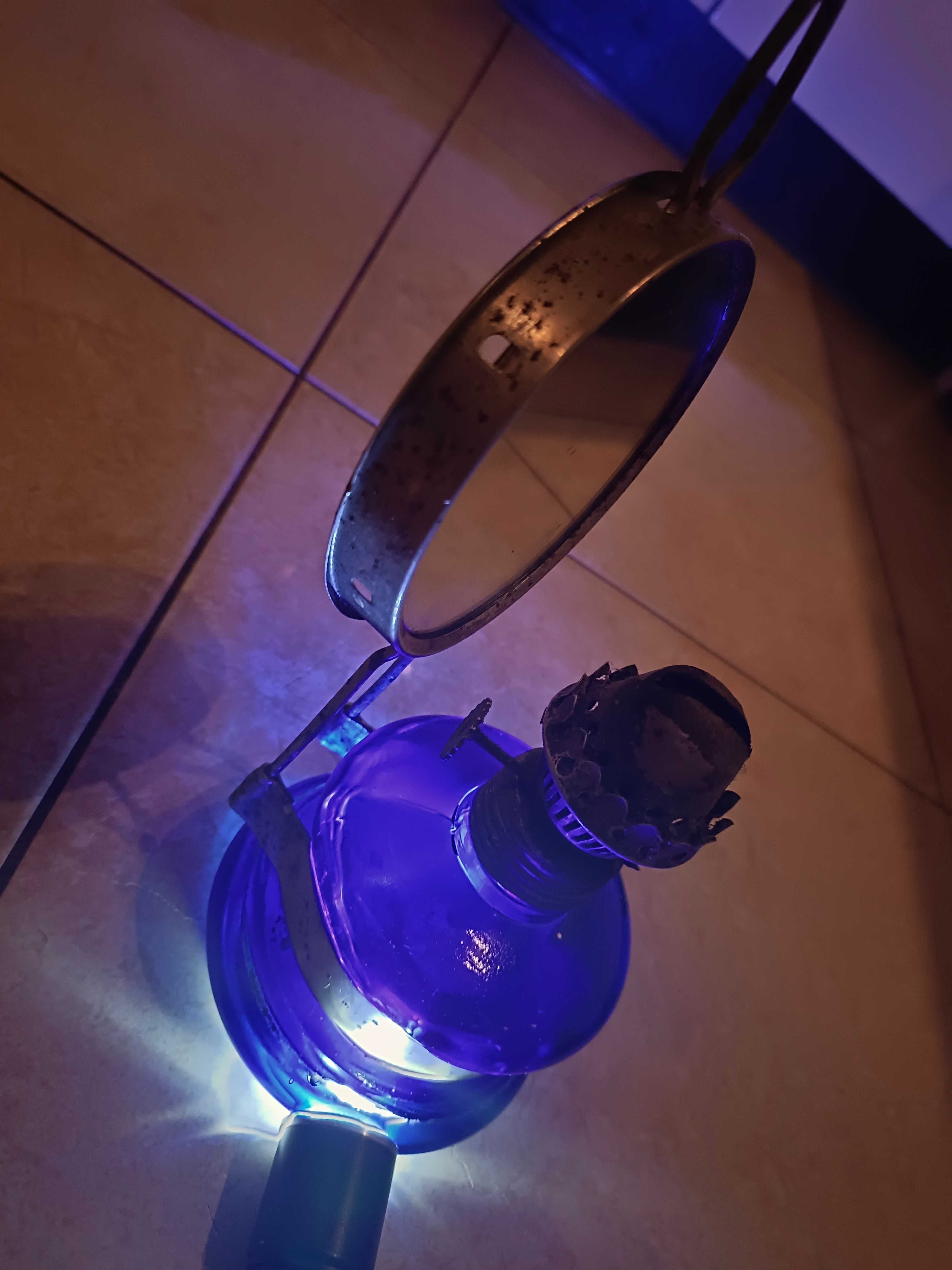 Lampa z epoki PRL