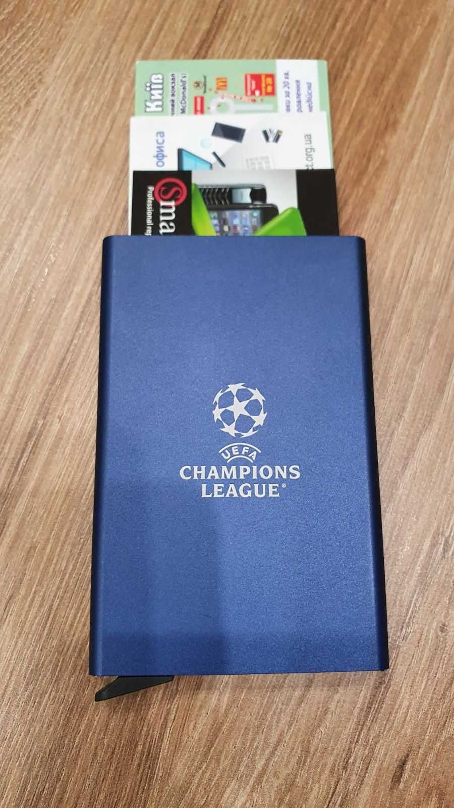Продам кошелек, ручки, значки, визитницу Лиги Чемпионов