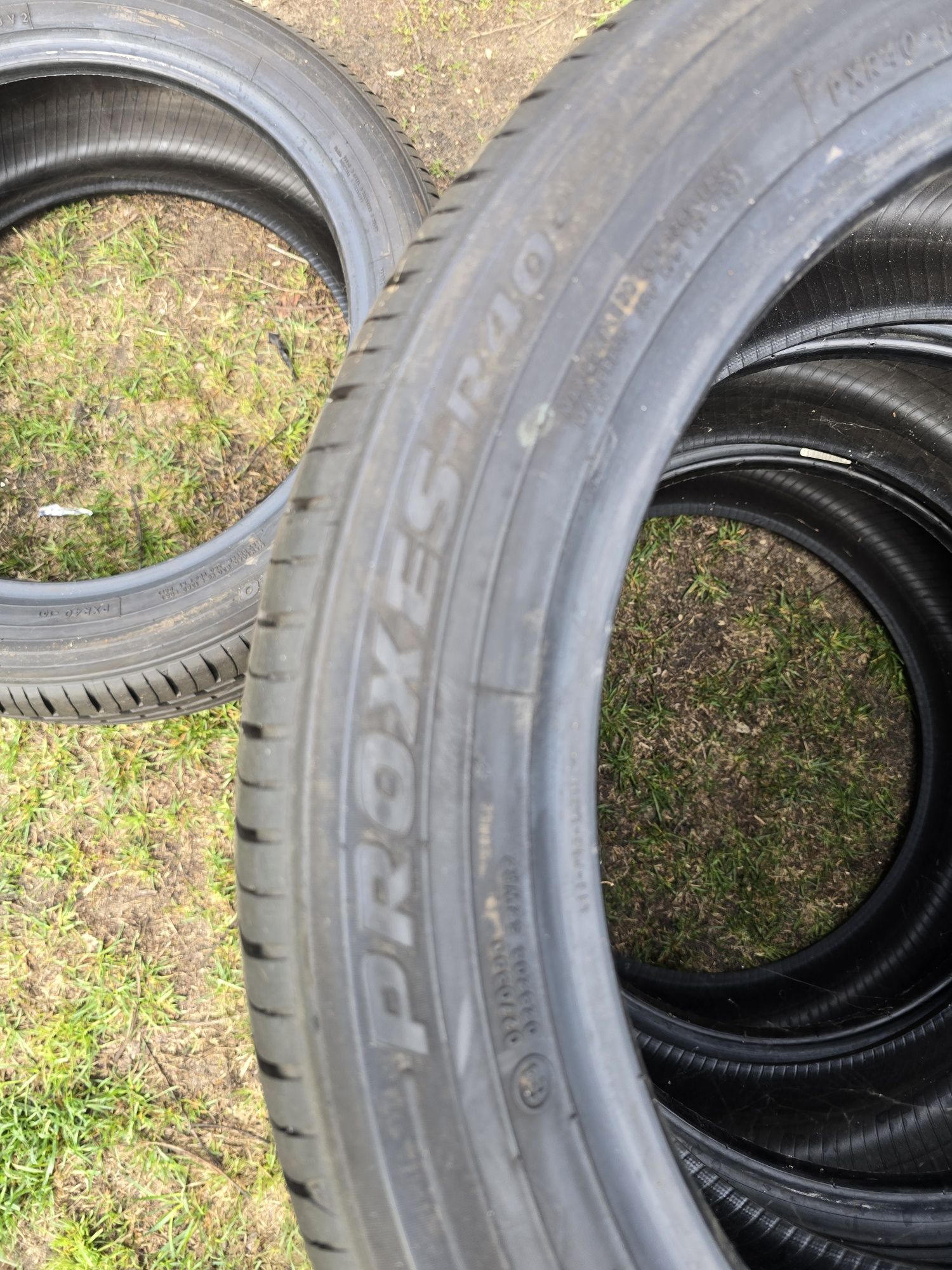 Toyo proxesr40 215/50r18