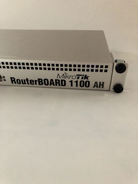 Mikrotik RB1100AH Маршрутизатор 13 гігапортів,