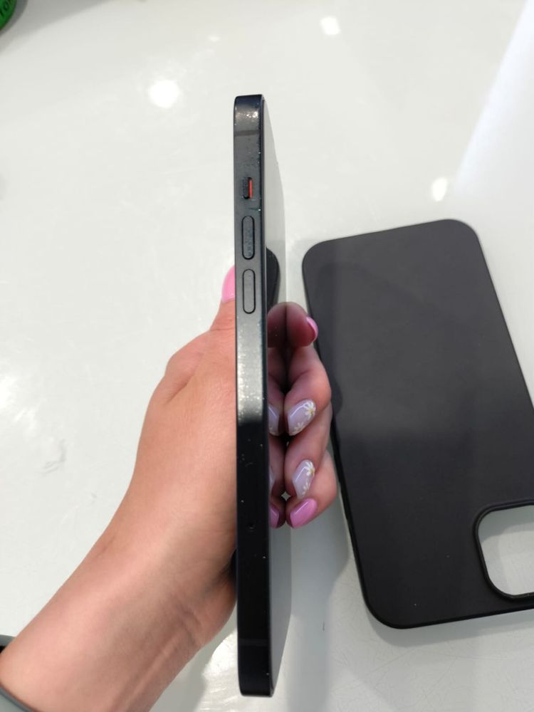 Iphone 14 plus stan bardo dobry